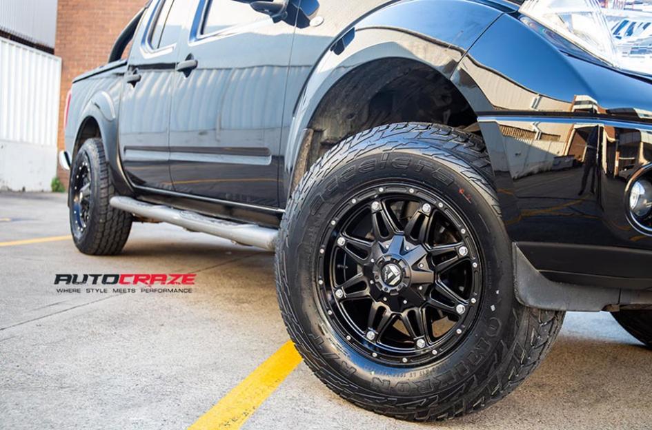 NISSAN NAVARA HOSTAGE III MATTE ANTHRACITE WITH BLACK RING